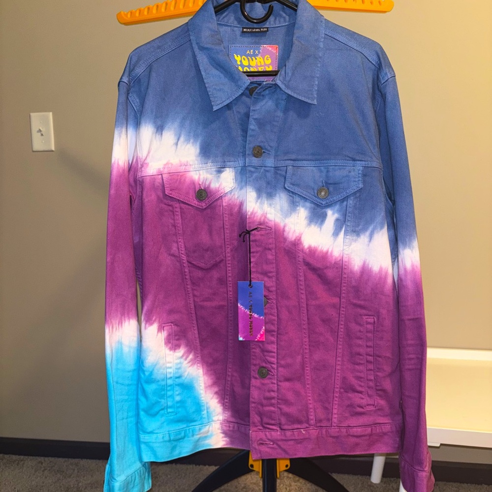 AMERICAN EAGLE X YOUNG MONEY TIE DIE JEAN JACKET *Limited Edition*